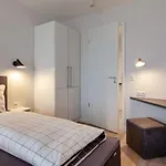 6 Person In